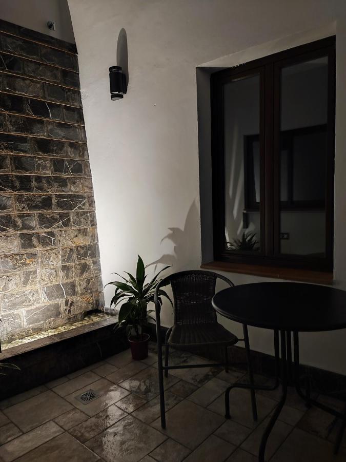 La Medina Baja Apartment Setenil De Las Bodegas Exterior foto